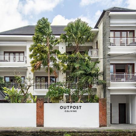 Outpost Canggu Coliving at Yarralumla Bagian luar foto